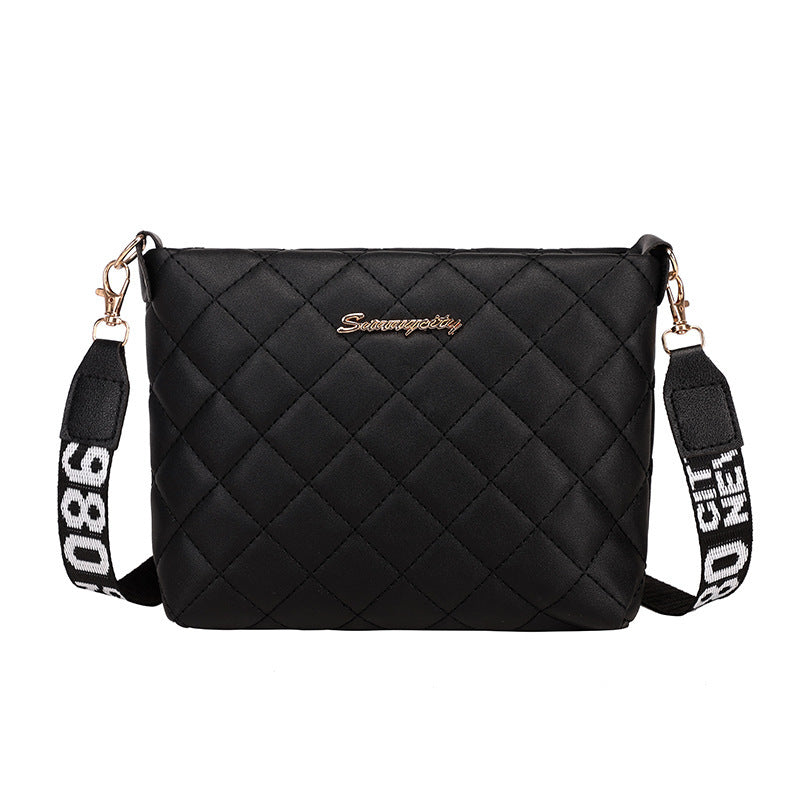 Trendy Embroidered Chain Messenger Bag for Women – Stylish Small Shoulder & Crossbody Purse