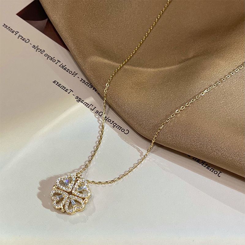 Magnetic Heart to Clover Pendant Necklace – Romantic Folding Design